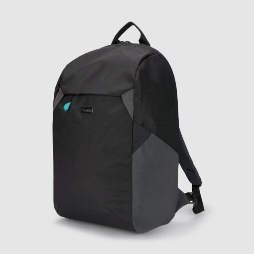 Mochila Mercedes AMG Petronas 2024