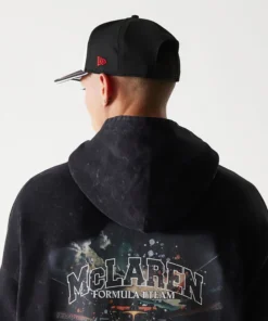 Chamarra McLaren X New Era 2025 Negra Oversize