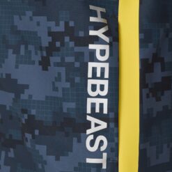 Chamarra de Lluvia Red Bull X HYPEBEAST