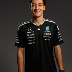 Playera Mercedes AMG F1 2026 Negra Piloto