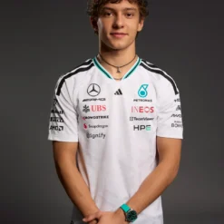 Playera Mercedes AMG F1 2026 Blanca Piloto