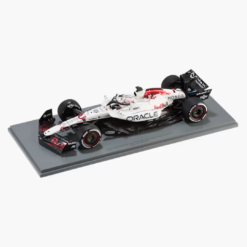 Red Bull Max Verstappen GP Japón 2025 Spark 1:18
